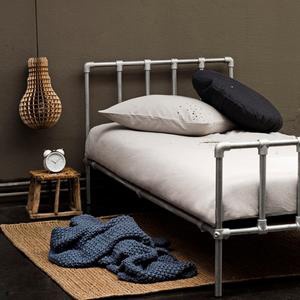 Single Beds With Scaffold, Diy Industrial Pipe Bed Frame